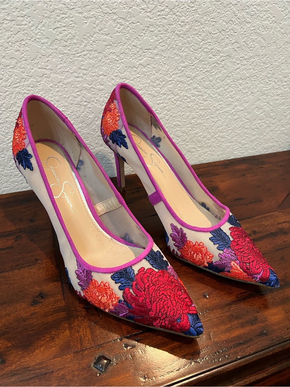 Jessica Simpson Pink Floral Embroidered Pointed-Toe Heels